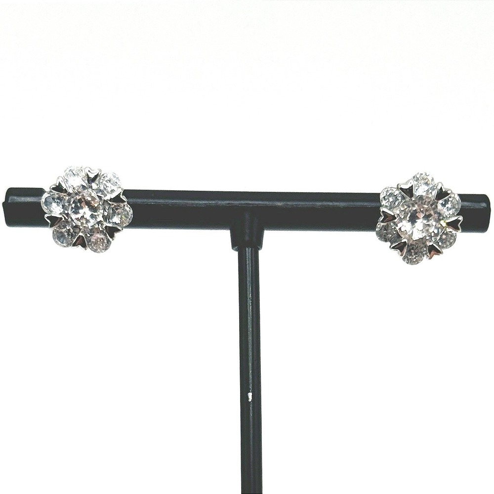 925 Sterling Silver Made with Swarovski Crystal Flower Stud Earrings Cluster